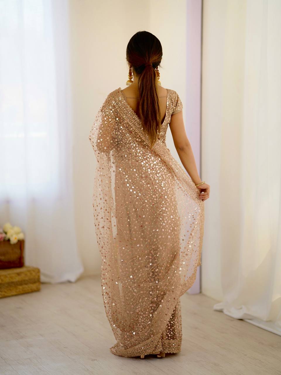 β¨ Glitter & Glamour Net Saree Set β Perfect for Festive & Party Looks β¨